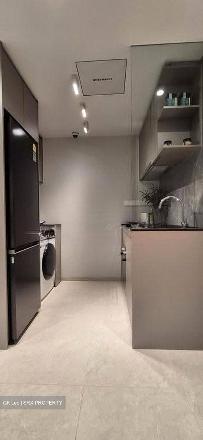 Lakeside Drive (D22), Condominium #631092051